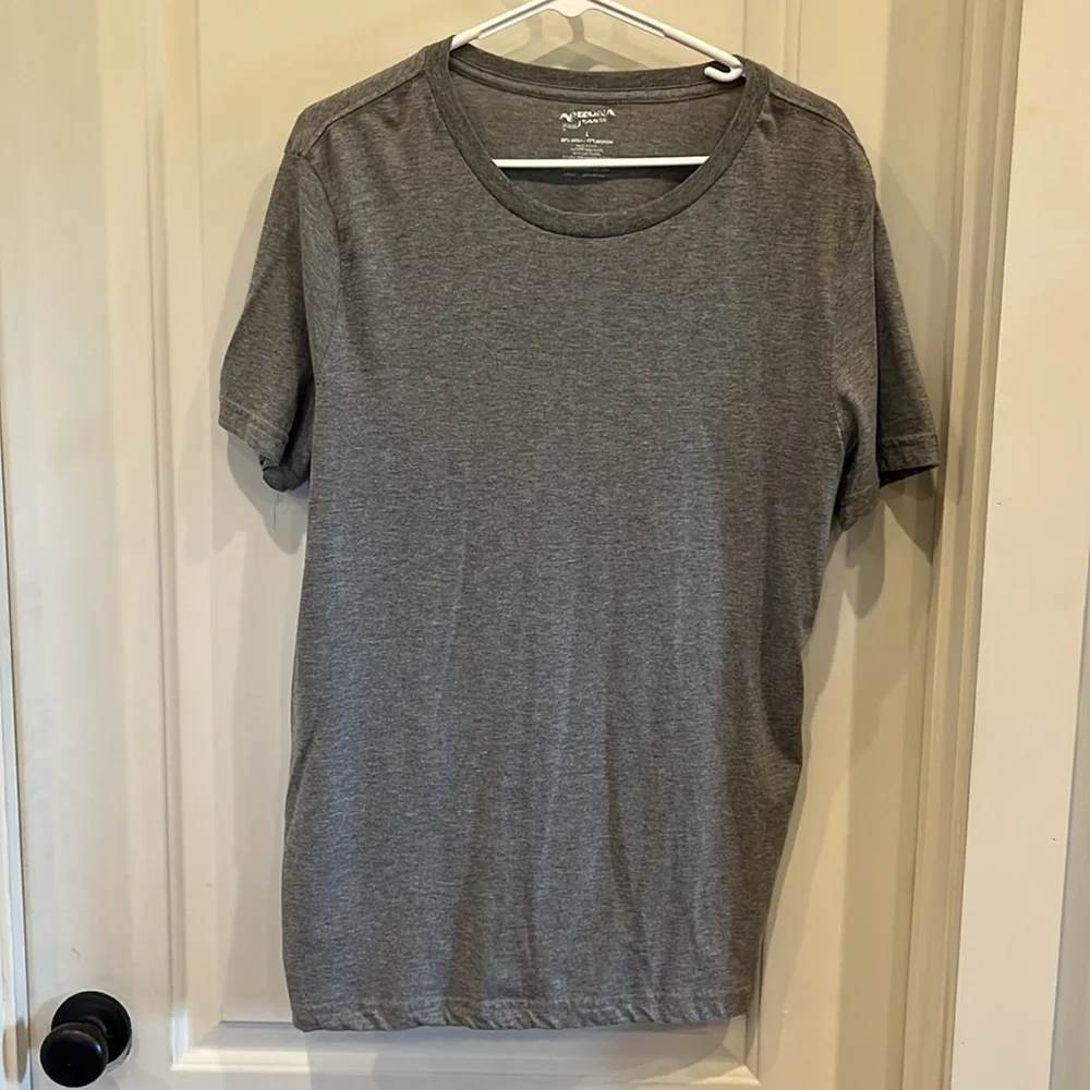 Casual T-shirt’s - Picture 2 of 2